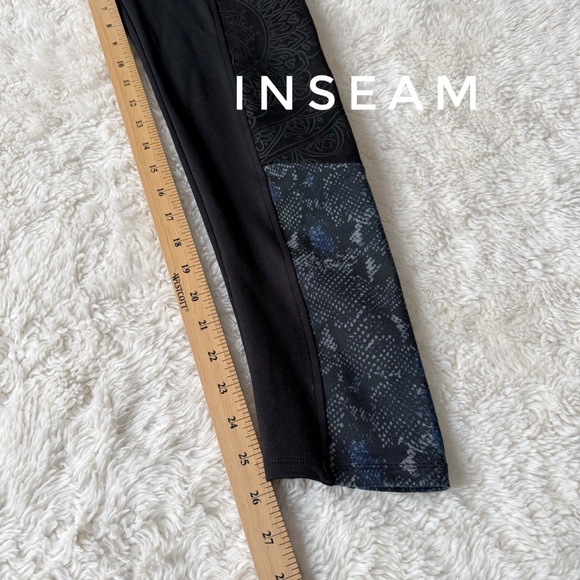 Desigual Woman Black Mandala Floral Snake Print Velvet Patch Legging MEDIUM Boho - Picture 6 of 7